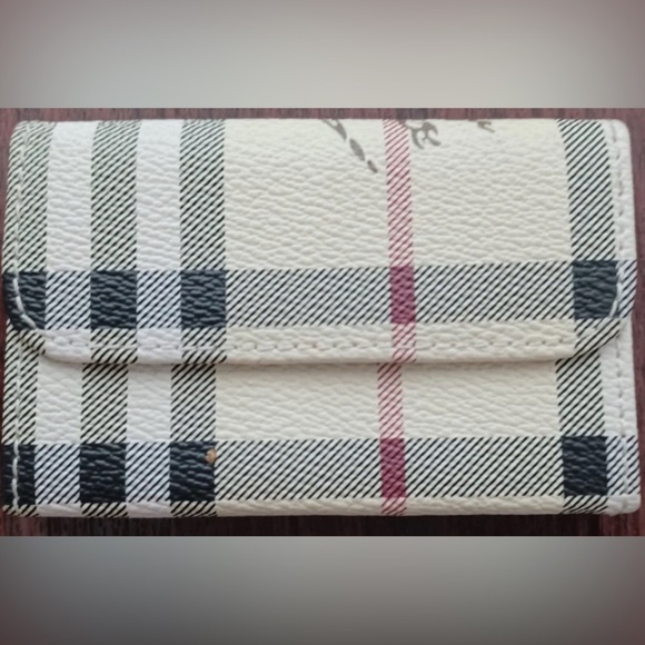 BURBERRY NOVA CHECK HARD-COVER CARD CASE🎬💯Authentic - Picture 1 of 7